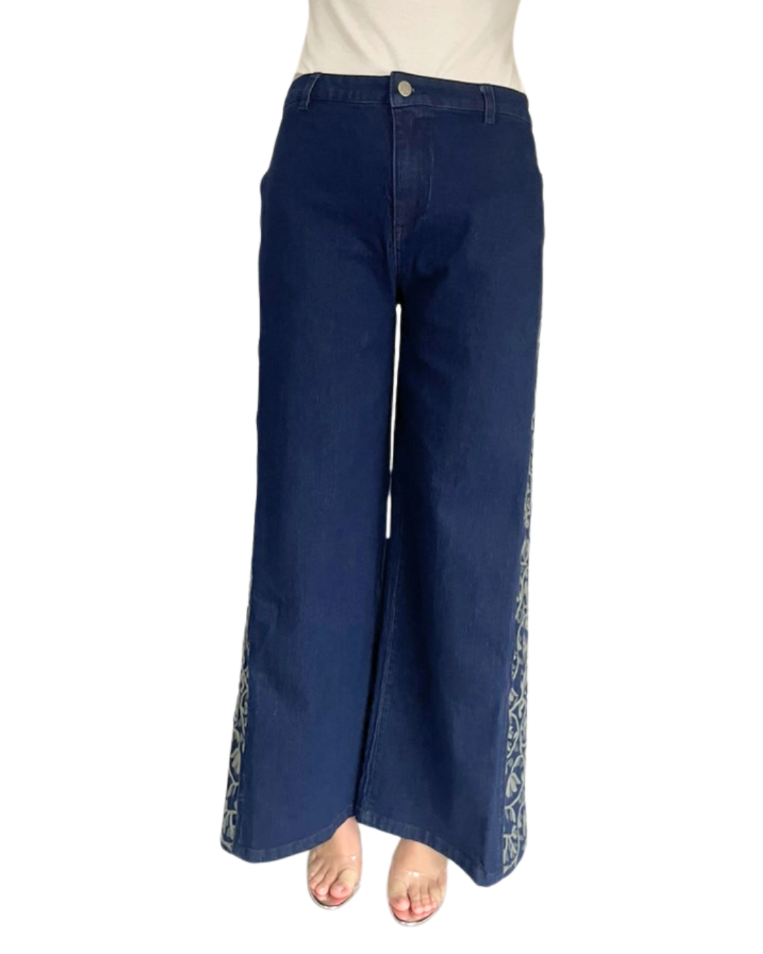 Duocut front view panels open