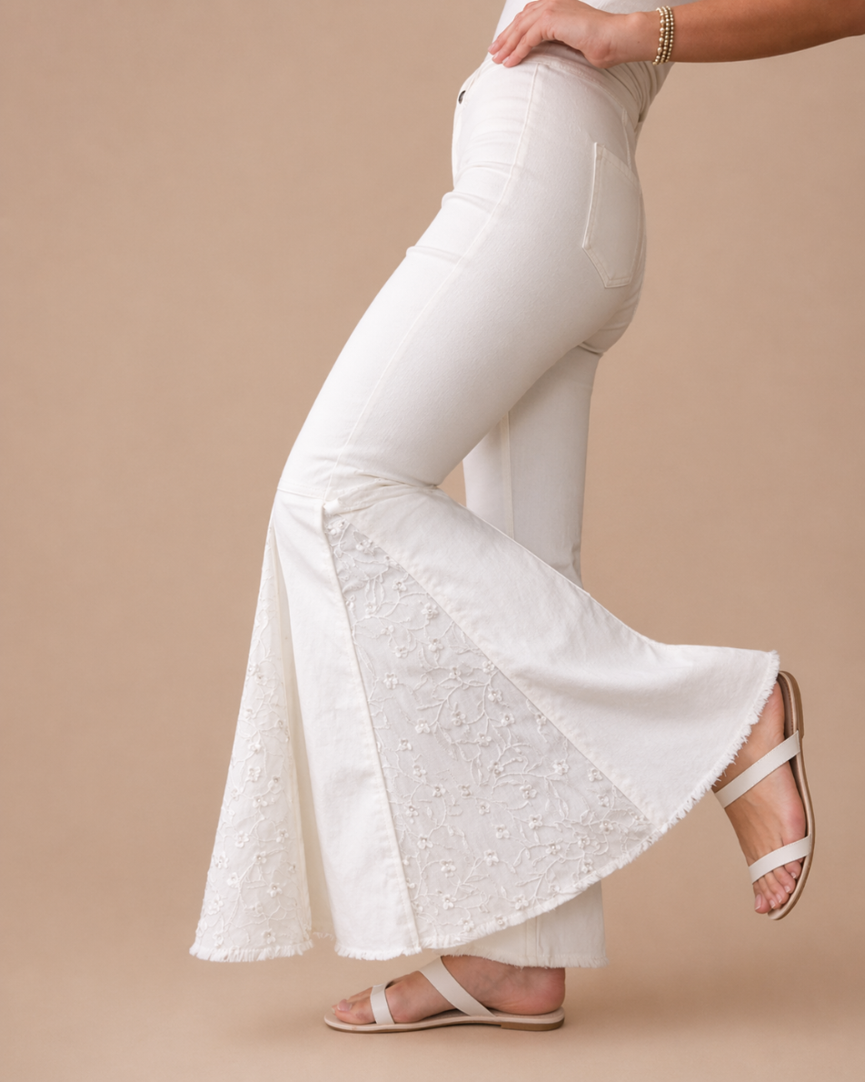 Everafter side view lace details